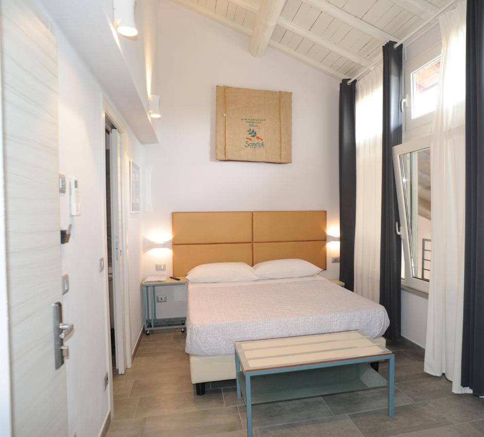 Tlcafe Hospitality Hotel San Secondo Parmense Exterior foto
