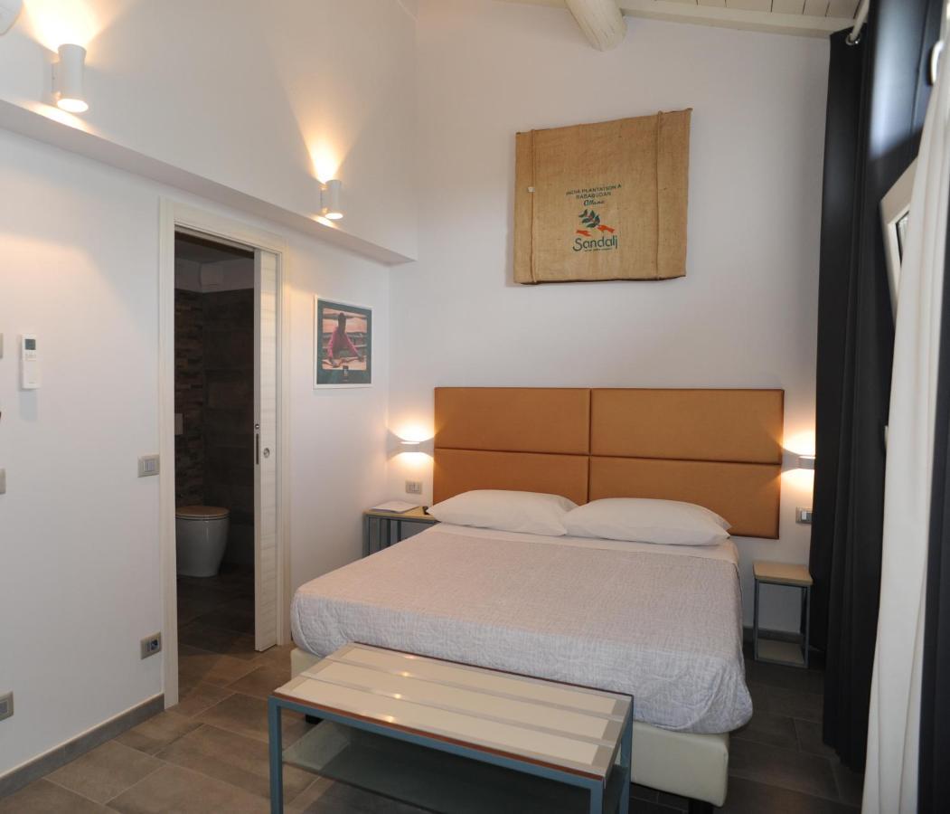 Tlcafe Hospitality Hotel San Secondo Parmense Exterior foto