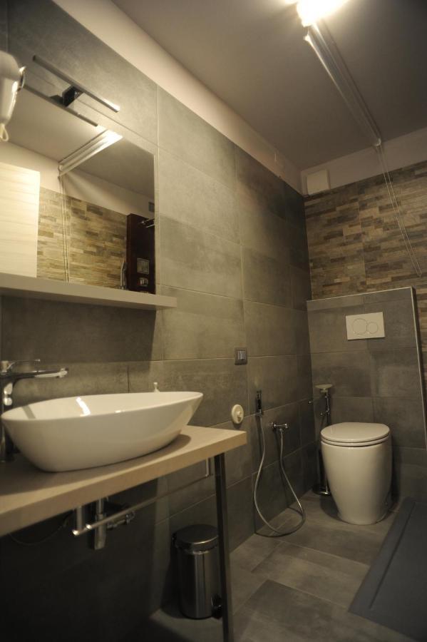 Tlcafe Hospitality Hotel San Secondo Parmense Exterior foto